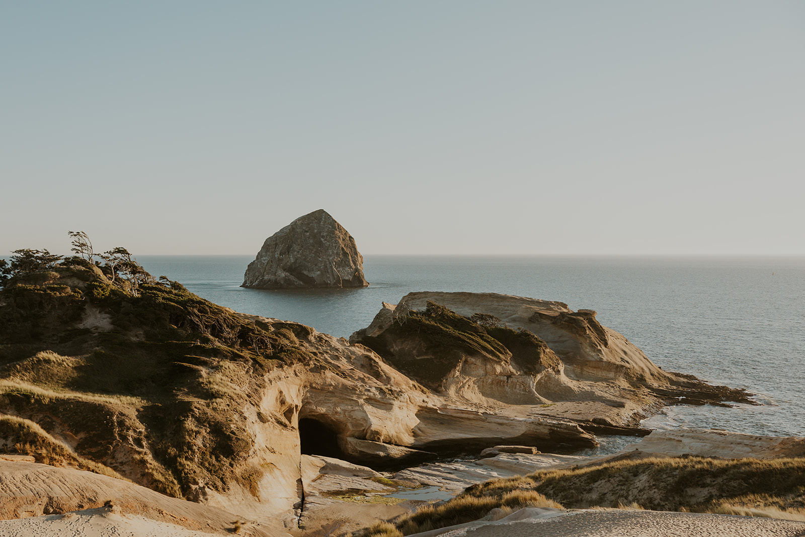 Cape Kiwanda elopement at golden hour by Venturing Vows