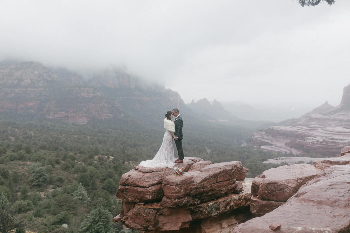 Sedona pre-day prep by Outshined Photography